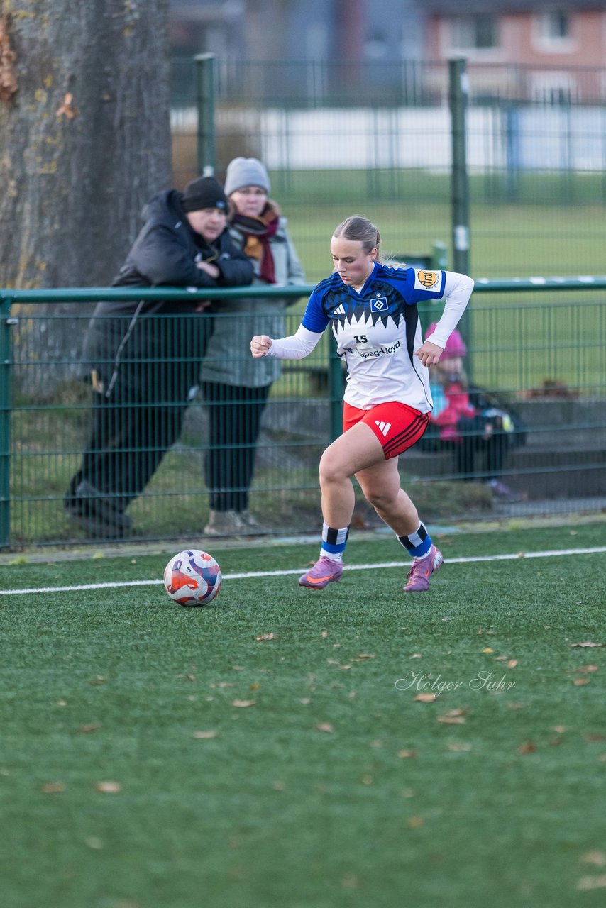 Bild 420 - wBJ Hamburger SV - Holstein Kiel : Ergebnis: 8:0